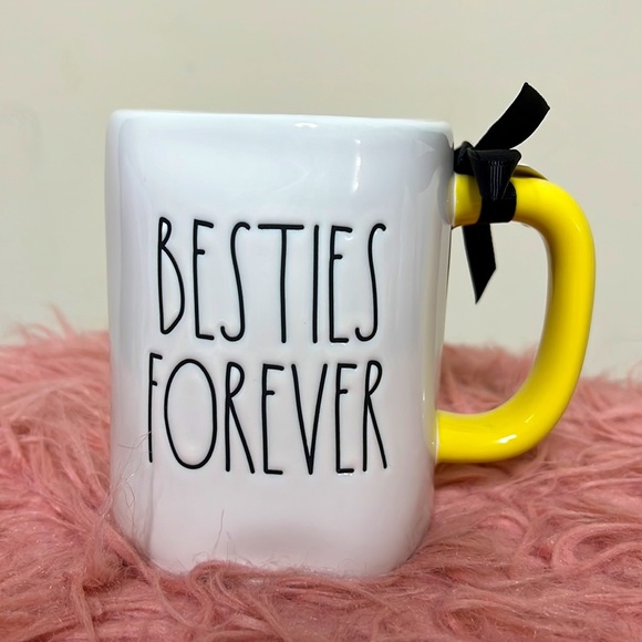 NWT  🐈Tom and 🐭Jerry BFF Mug - Picture 3 of 4